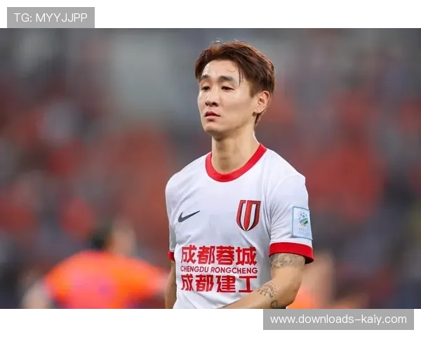 成都蓉城新帅约翰·阿洛伊西调整阵容，韦世豪或成替补